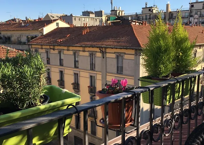 Apartment Pied à Terre with Terrazza in Milan City Center