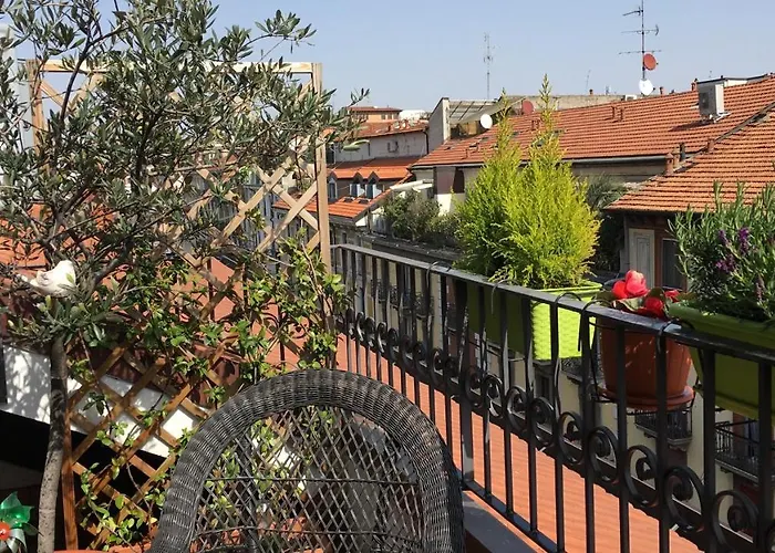 Apartment Pied à Terre with Terrazza in Milan City Center